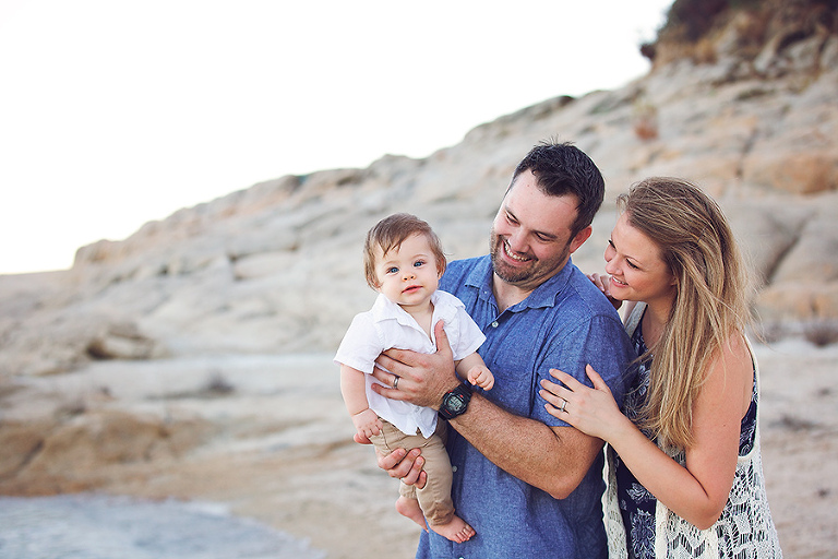 Joc & Kelsey's Beautiful Desert Family Portraits at Sunset