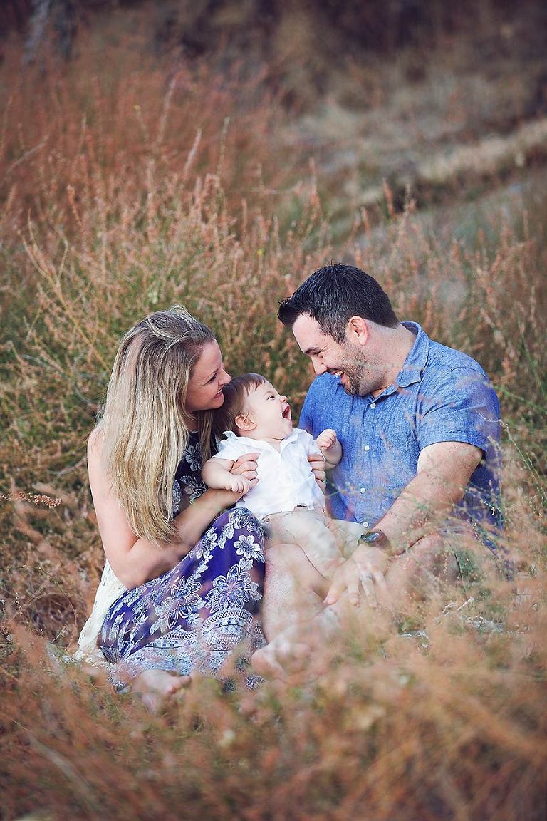 Joc & Kelsey's Beautiful Desert Family Portraits at Sunset